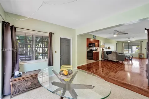 206 SE 3rd Street Dania Beach FL 33004