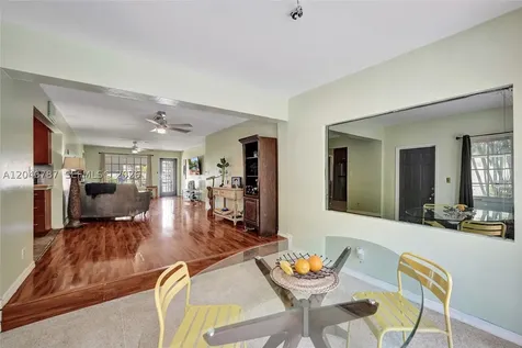 206 SE 3rd Street Dania Beach FL 33004