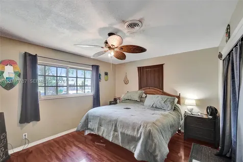 206 SE 3rd Street Dania Beach FL 33004