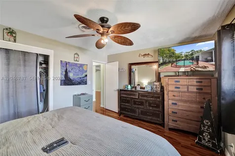 206 SE 3rd Street Dania Beach FL 33004