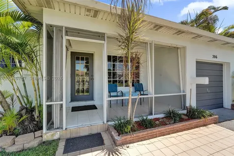 206 SE 3rd Street Dania Beach FL 33004