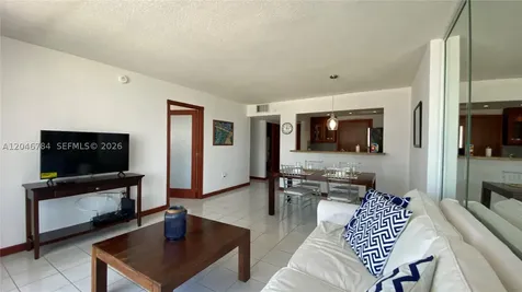 401 Ocean Drive Miami Beach FL 33139