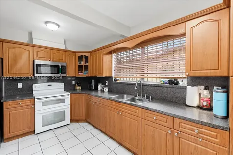 2818 SW 2nd Street Miami FL 33135