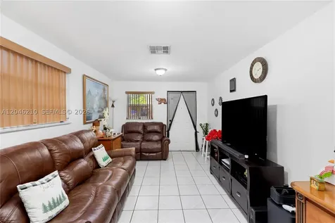 2818 SW 2nd Street Miami FL 33135