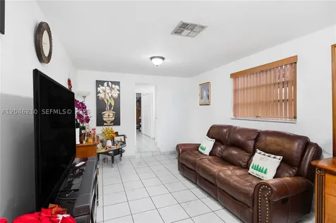 2818 SW 2nd Street Miami FL 33135