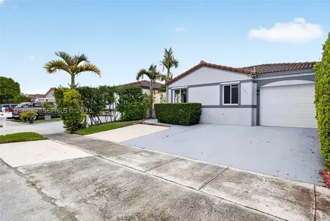 17501 SW 142nd Court Miami FL 33177