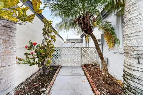 17501 SW 142nd Court Miami FL 33177