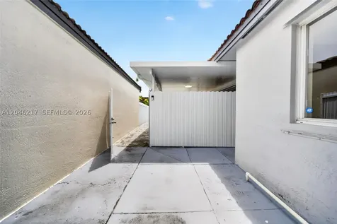 17501 SW 142nd Court Miami FL 33177