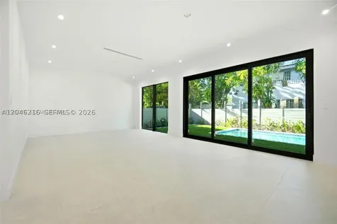 3545 Florida Avenue Miami FL 33133