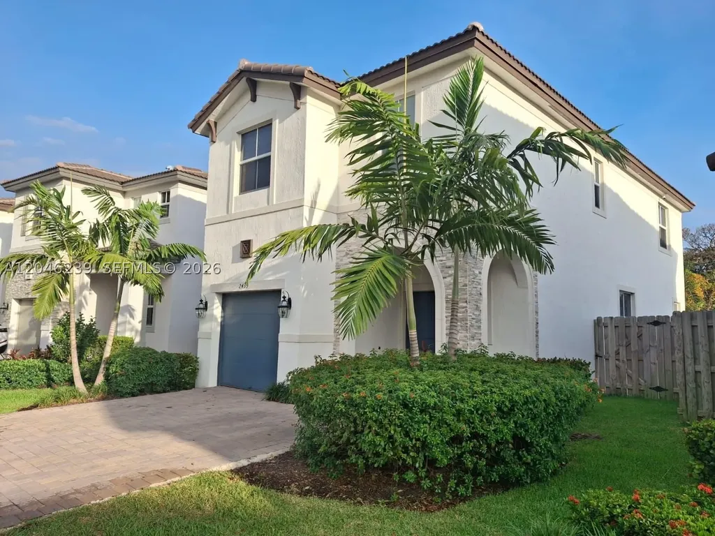 2439 NW 131st Circle Miami FL 33167