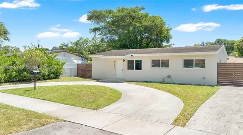 321 NW 56th Avenue Miami FL 33126