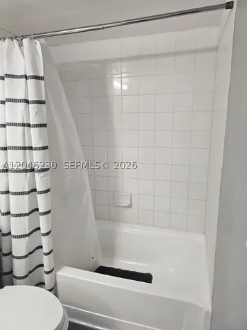 7601 E Treasure Drive North Bay Village FL 33141