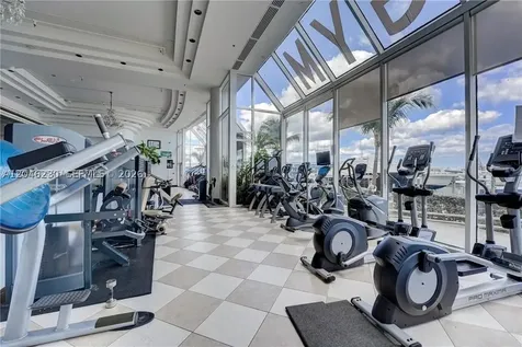 7601 E Treasure Drive North Bay Village FL 33141