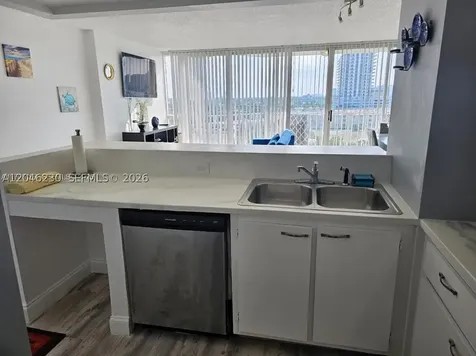 7601 E Treasure Drive North Bay Village FL 33141