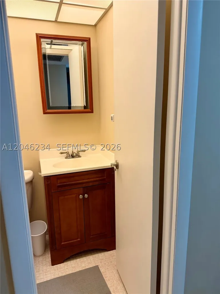 1600 S Ocean Drive Hollywood FL 33019