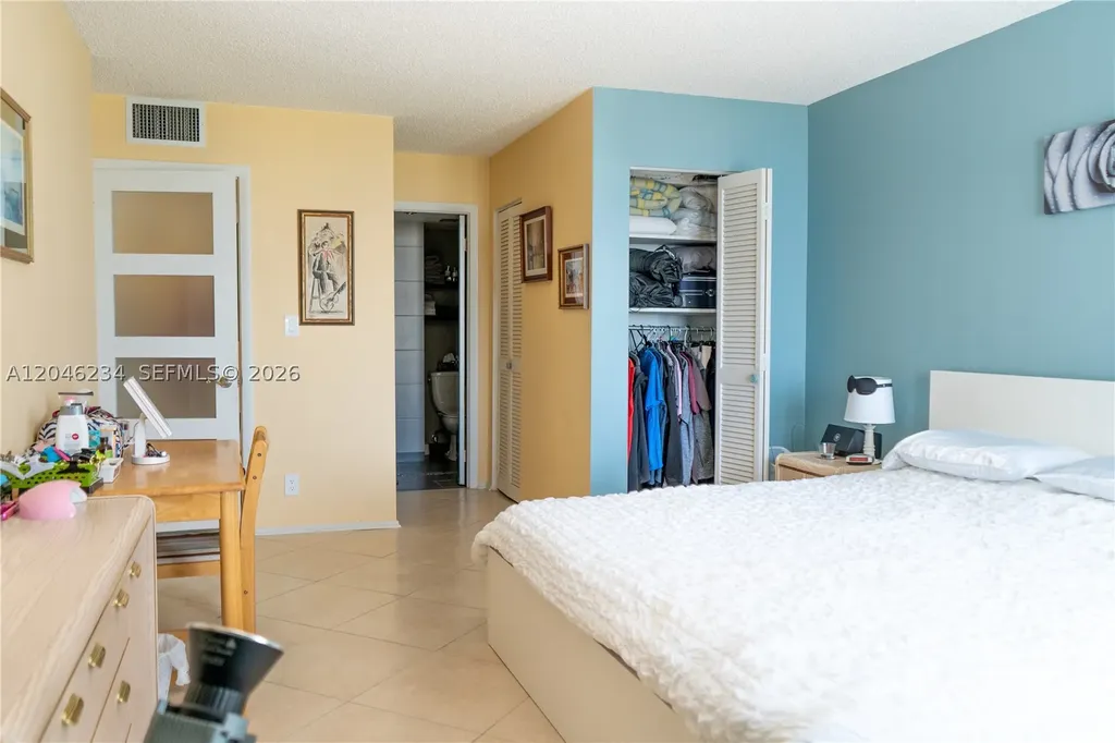 1600 S Ocean Drive Hollywood FL 33019