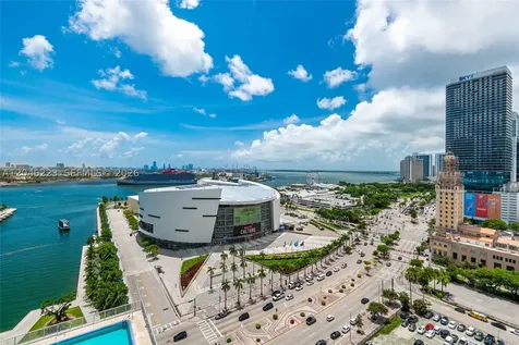 888 Biscayne Boulevard Miami FL 33132