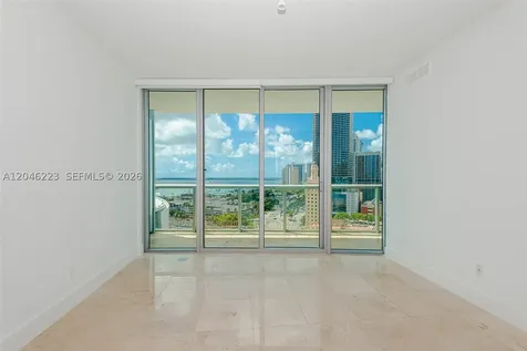 888 Biscayne Boulevard Miami FL 33132