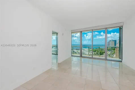 888 Biscayne Boulevard Miami FL 33132