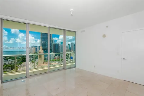 888 Biscayne Boulevard Miami FL 33132