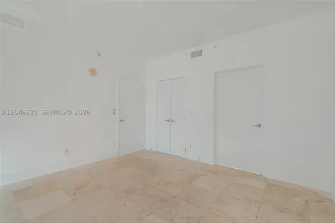 888 Biscayne Boulevard Miami FL 33132