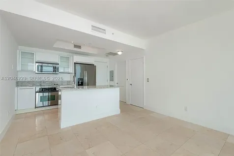 888 Biscayne Boulevard Miami FL 33132
