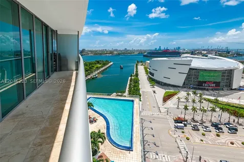 888 Biscayne Boulevard Miami FL 33132