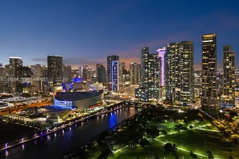 888 Biscayne Boulevard Miami FL 33132