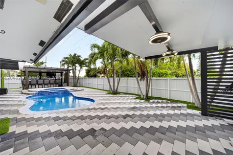 17280 SW 146th Court Miami FL 33177