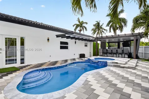 17280 SW 146th Court Miami FL 33177
