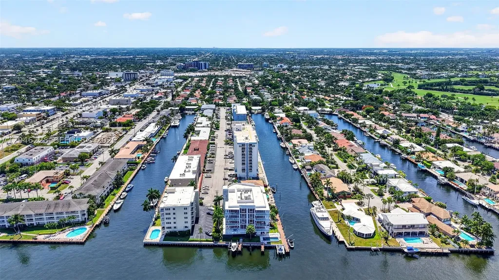 2895 NE 33rd Court Fort Lauderdale FL 33306