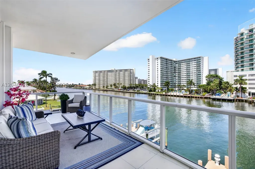 2895 NE 33rd Court Fort Lauderdale FL 33306