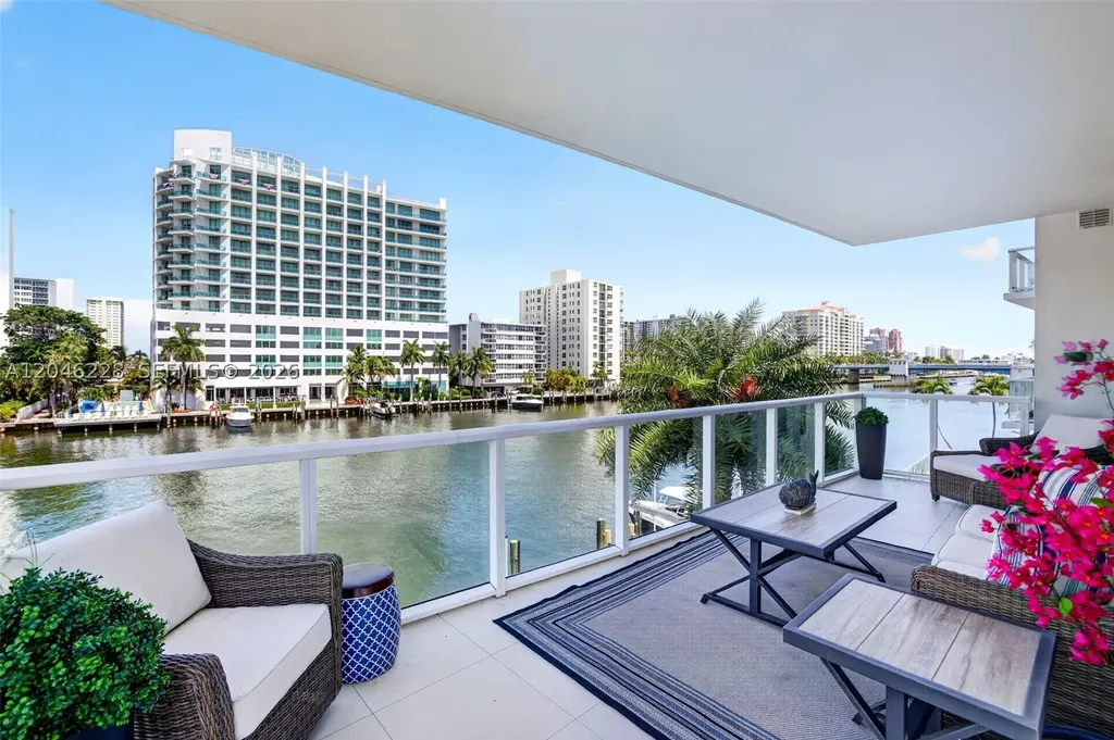 2895 NE 33rd Court Fort Lauderdale FL 33306