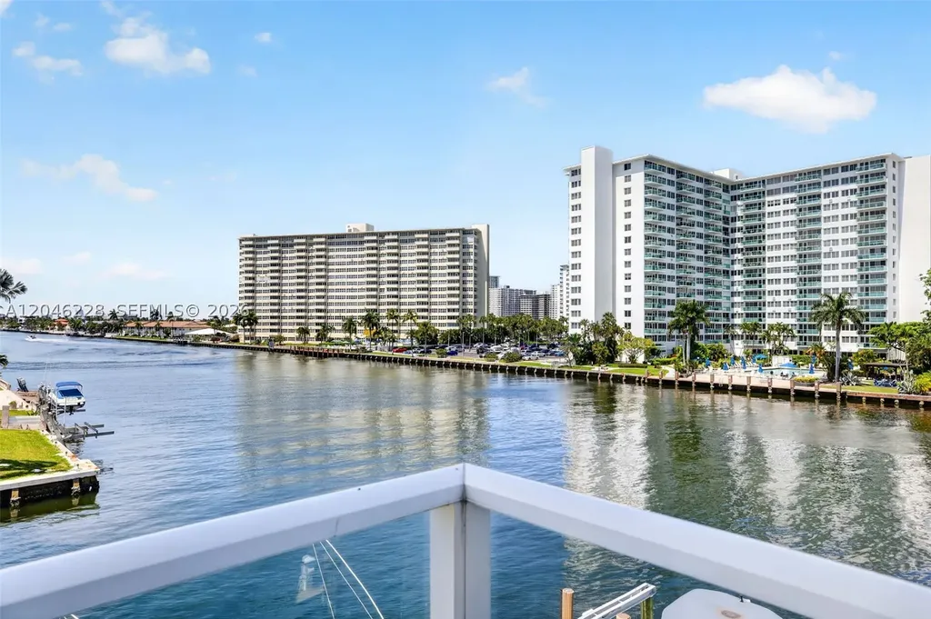2895 NE 33rd Court Fort Lauderdale FL 33306