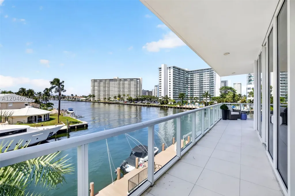 2895 NE 33rd Court Fort Lauderdale FL 33306