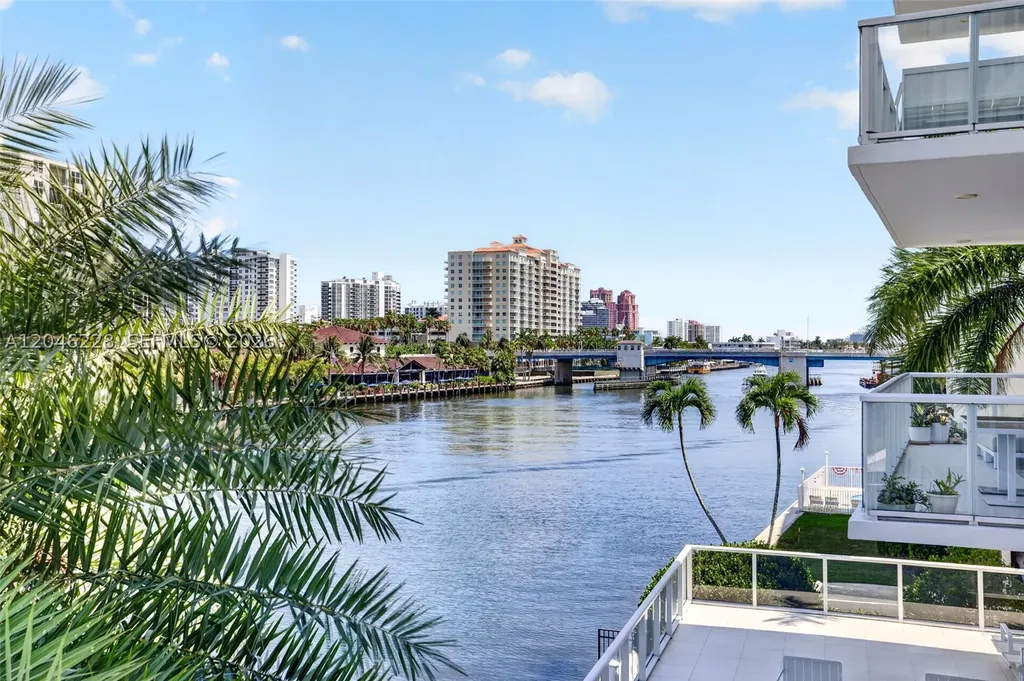 2895 NE 33rd Court Fort Lauderdale FL 33306