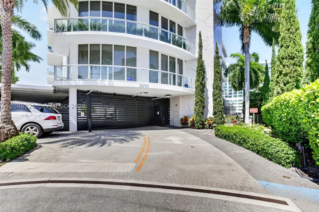 2895 NE 33rd Court Fort Lauderdale FL 33306