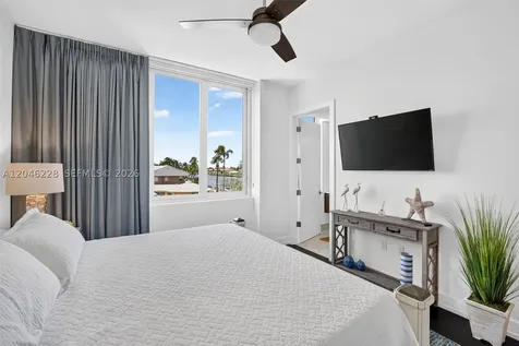 2895 NE 33rd Court Fort Lauderdale FL 33306