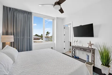 2895 NE 33rd Court Fort Lauderdale FL 33306
