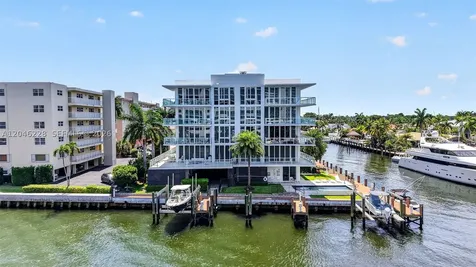 2895 NE 33rd Court Fort Lauderdale FL 33306