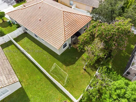 14275 NW 18th Place Pembroke Pines FL 33028