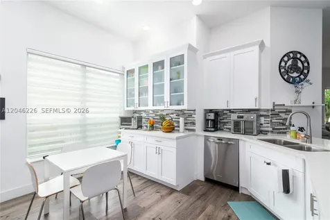 14275 NW 18th Place Pembroke Pines FL 33028