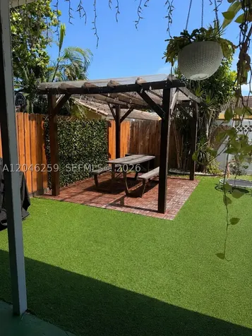 8948 NW 27th Street Coral Springs FL 33065