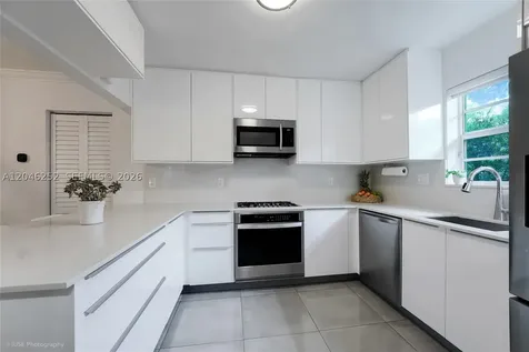 1556 Catalonia Avenue Coral Gables FL 33134