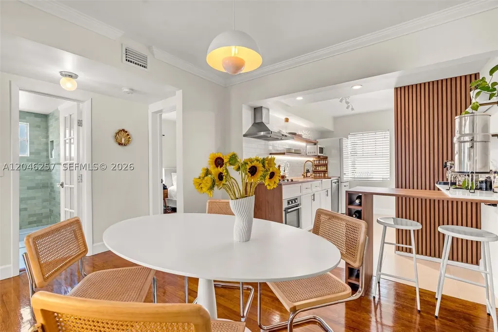 915 8th Street Miami Beach FL 33139