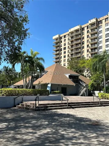 1470 NE 123rd Street North Miami FL 33161