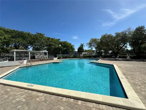 1470 NE 123rd Street North Miami FL 33161