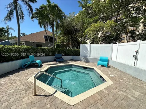 1470 NE 123rd Street North Miami FL 33161