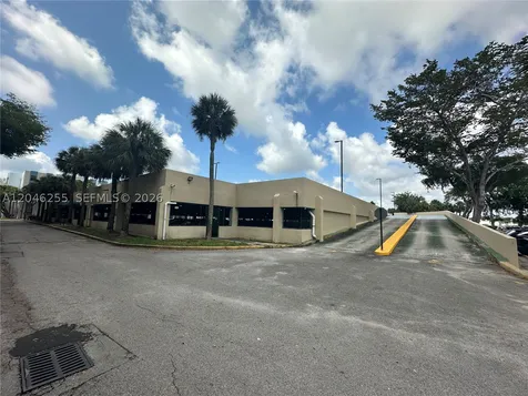 1470 NE 123rd Street North Miami FL 33161