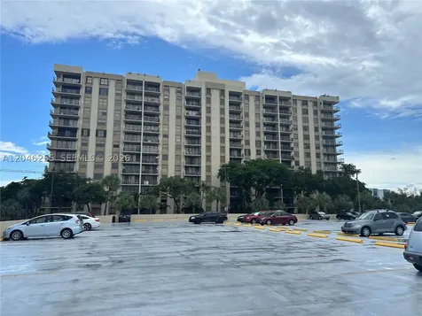 1470 NE 123rd Street North Miami FL 33161